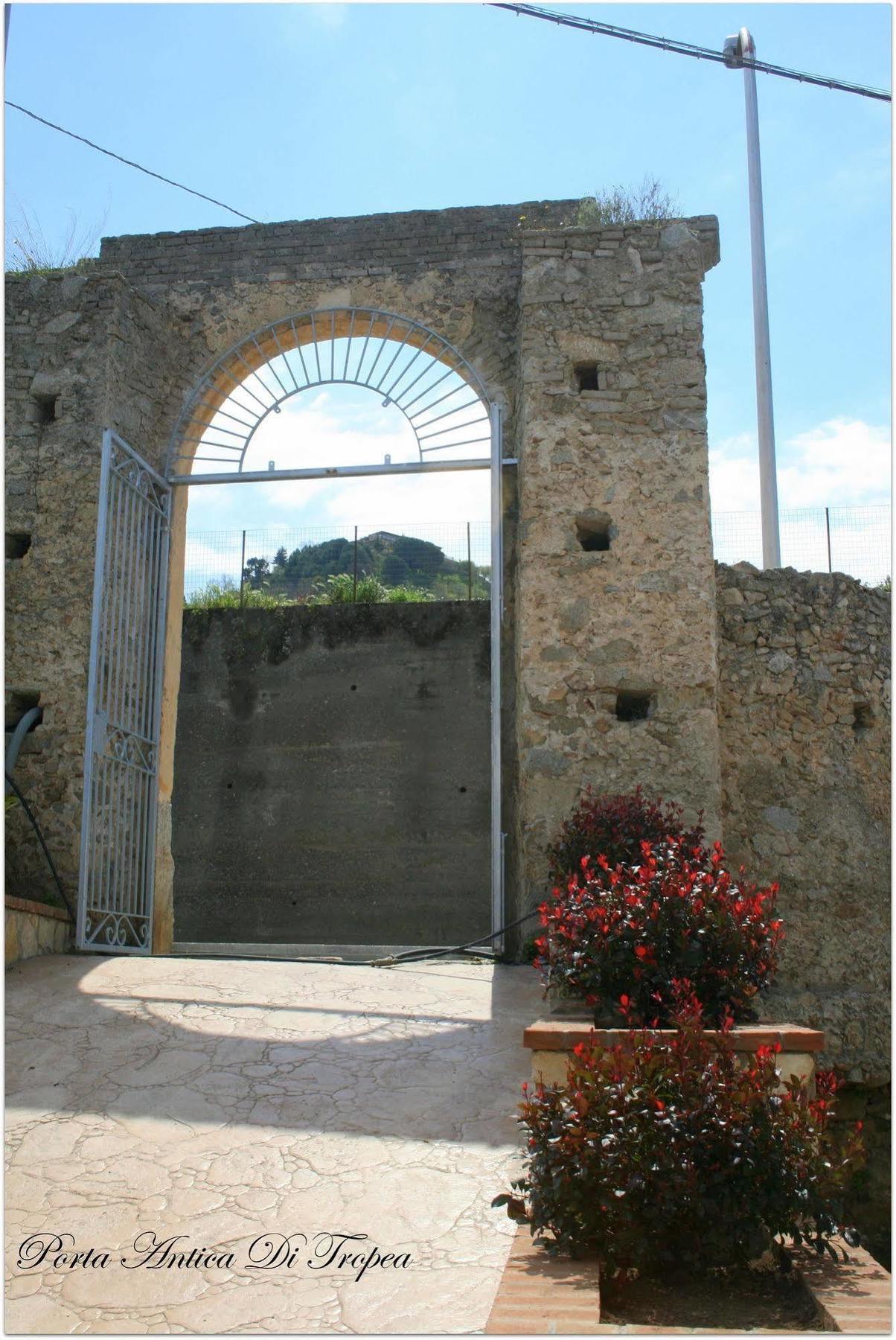 Appartamenti Porta Antica Di Tropea Extérieur photo